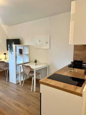 All-inklusive 1-Zimmer-Apartment in ruhiger Lage im grünen Obermenzing, 81247 München, Wohnung